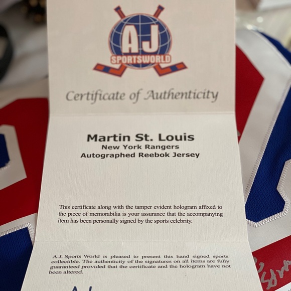 Authentic Martin St. Louis Signed Rangers Jersey - Picture 3 of 5